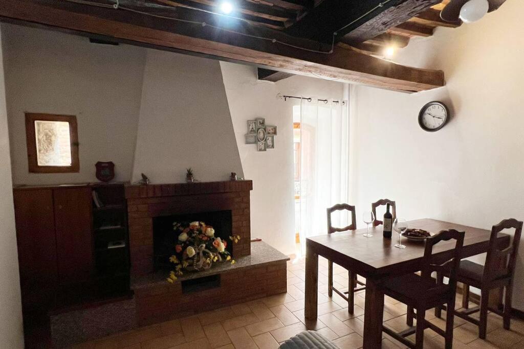 L'Angolo Del Barbacane Terricciola Εξωτερικό φωτογραφία
